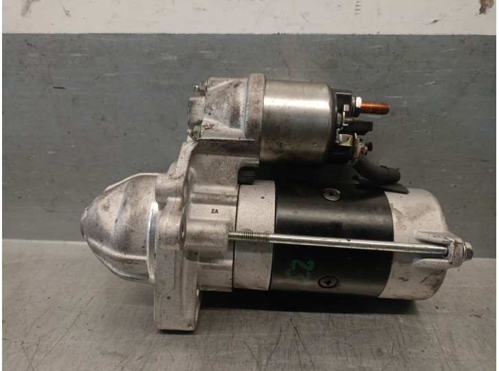 Recambio de motor arranque para bmw serie 3 berlina (e46) 2.0 16v diesel cat referencia OEM IAM 12412179675 12412179675 