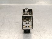 Recambio de mando elevalunas delantero derecho para ssangyong rodius i 2.7 xdi referencia OEM IAM 621W05450  