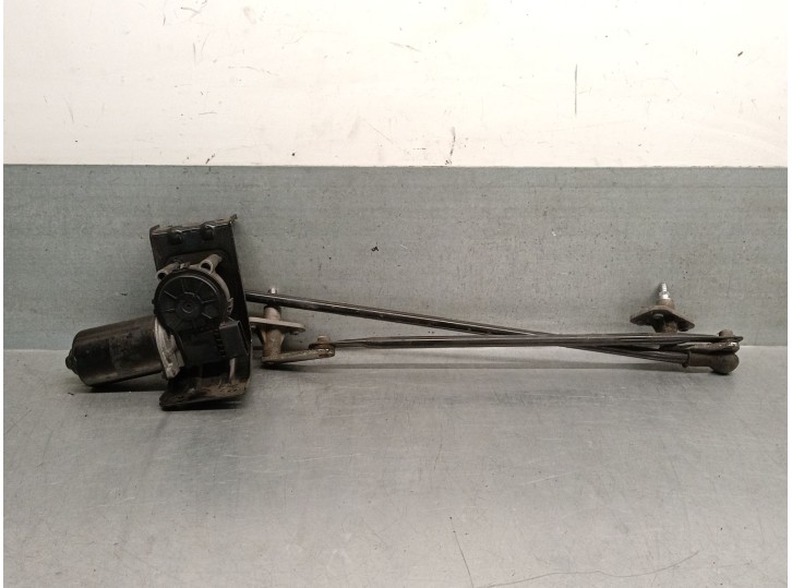 Recambio de motor limpia delantero para ssangyong rodius i 2.7 xdi referencia OEM IAM 8611021001 8611021001 