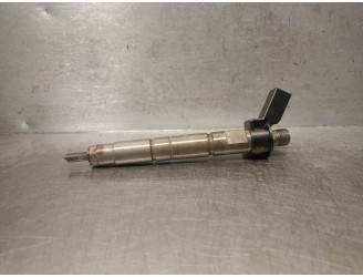 Recambio de inyector para bmw 5 (f10) 530 d referencia OEM IAM 780542803  