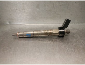 Recambio de inyector para bmw 5 (f10) 530 d referencia OEM IAM 780542803  