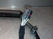 Recambio de amortiguadores maletero / porton para volkswagen touareg (cr7, rc8) 3.0 tsi 4motion referencia OEM IAM 760827851E 76