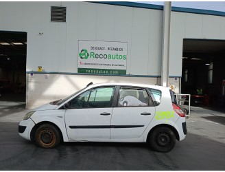 renault scenic ii del año 2006