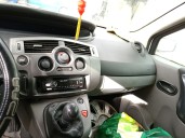 renault scenic ii del año 2006