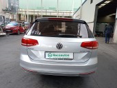 volkswagen passat variant (3g5) del año 2015