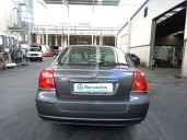 toyota avensis berlina (t25) del año 2005