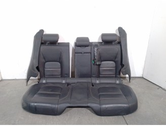 Recambio de asientos traseros para jaguar f-pace (x761) 2.0 td4 referencia OEM IAM T4A3037YLN  T4A3037YLN