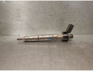 Recambio de inyector para bmw x3 (e83) 2.0d referencia OEM IAM 7797877 7797877 