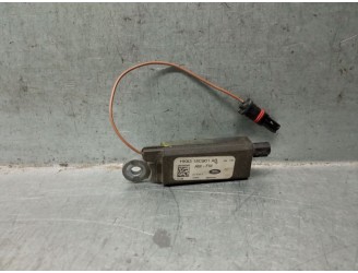 Recambio de antena para jaguar f-pace (x761) 2.0 td4 referencia OEM IAM HK8318C9071BB 28456285 