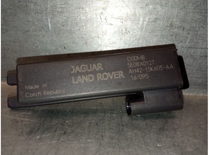 Recambio de antena para jaguar f-pace (x761) 2.0 td4 referencia OEM IAM AH4215K603AA 5E08X0127 