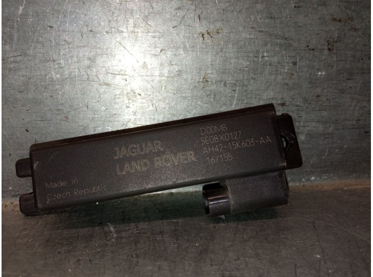 Recambio de antena para jaguar f-pace (x761) 2.0 td4 referencia OEM IAM AH4215K603AA 5E08X0127 