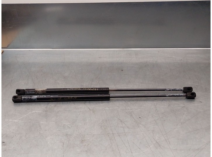 Replacement trunk / tailgate dampers for Hyundai Santa Fe (SM) 2.0 CRDi CAT OEM IAM reference 08550550 MONTEADA 