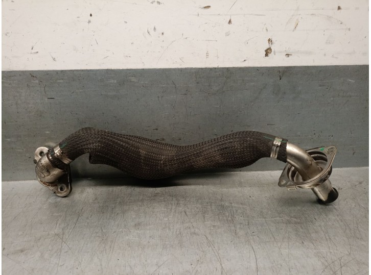 Recambio de tubo para jaguar f-pace (x761) 2.0 td4 referencia OEM IAM G4D39F468EA AJ813340 