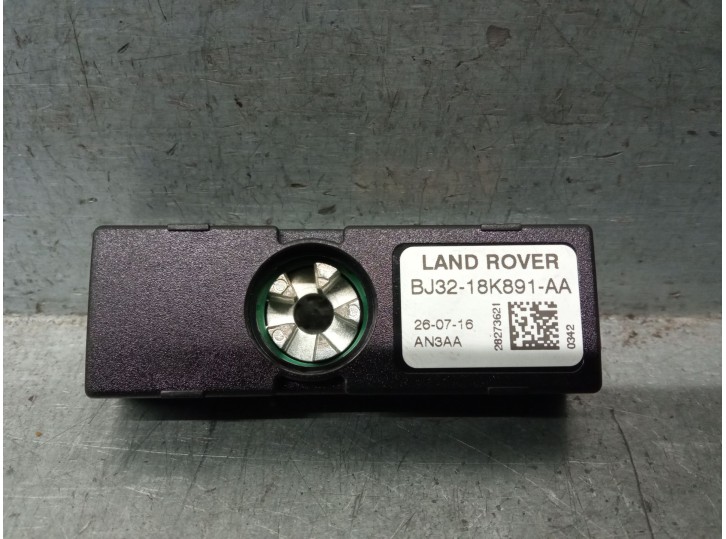 Recambio de antena para jaguar f-pace (x761) 2.0 td4 referencia OEM IAM BJ3218K891AA BJ3218K891AA 