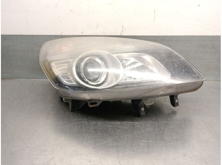 Recambio de faro derecho para renault scenic ii dci diesel referencia OEM IAM 7701071368 7701071368 16453800 HELLA