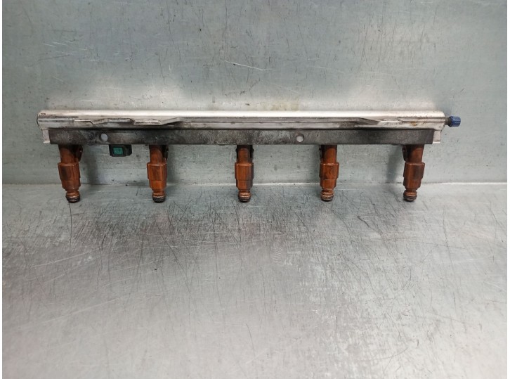 Recambio de rampa inyectora para volvo xc90 2.5 20v turbo cat referencia OEM IAM 9186942 9186942 