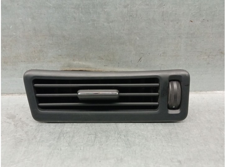 Recambio de aireador para mercedes-benz clase e (w212) e 350 bluetec referencia OEM IAM A2128301154 A2128301154 