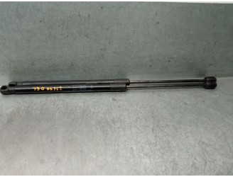 Recambio de amortiguadores capo para jaguar f-pace (x761) 2.0 td4 referencia OEM IAM HK8316C826AA T4A1162 