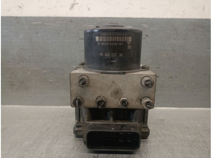 Replacement ABS unit for Peugeot 206 CC CC OEM IAM reference 9632539480 454143 10020401944 ATE