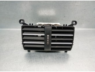 Replacement air vent for Volkswagen Passat Variant (3G5) 2.0 TDI OEM IAM reference 3G0819203A 3G0819203A