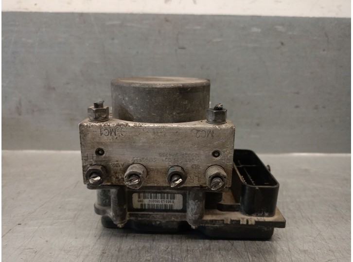 Recambio de abs para fiat panda (169) 1.2 cat referencia OEM IAM 51799595 71748288 0265232021 BOSCH