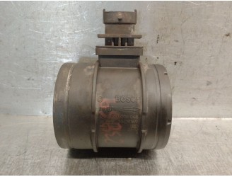 Recambio de caudalimetro para iveco daily iv caja/chasis 35c15 referencia OEM IAM 0281006048 504136035 BOSCH