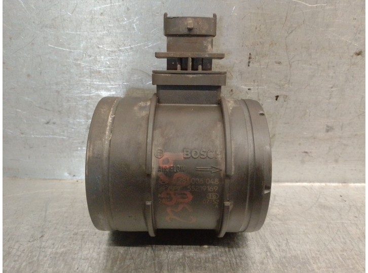 Recambio de caudalimetro para iveco daily iv caja/chasis 35c15 referencia OEM IAM 0281006048 504136035 BOSCH