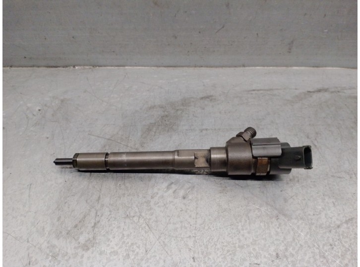 Recambio de inyector para hyundai sonata v (nf) 2.0 crdi referencia OEM IAM 3380027400 0445110258 BOSCH 