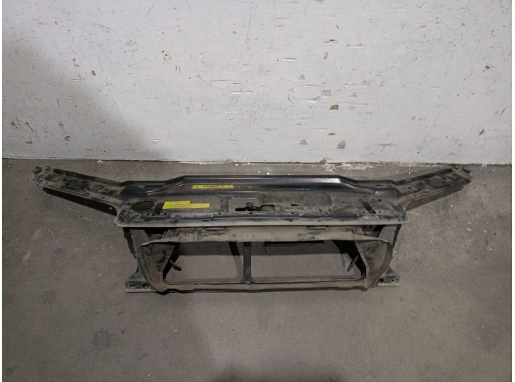 Recambio de panel frontal para volvo s60 berlina d5 referencia OEM IAM 30655380  30655380