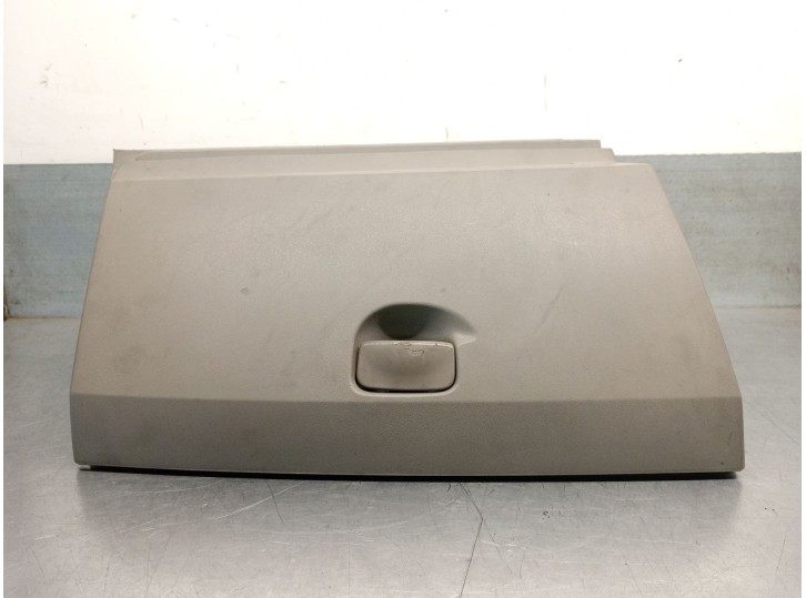 Recambio de guantera para renault megane ii classic berlina 1.6 16v referencia OEM IAM 8200179946 8200179946 