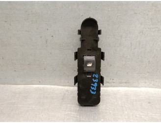 Recambio de mando elevalunas delantero derecho para citroën c4 berlina 1.4 16v referencia OEM IAM 9651465677 VALEO