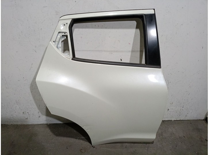 Recambio de puerta trasera derecha para nissan juke (f15) 1.6 referencia OEM IAM H2100BA6MB  H2100BA6MB