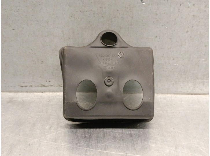 Recambio de moldura para volkswagen caddy ka/kb (2k) 1.9 tdi referencia OEM IAM 4G0907577  