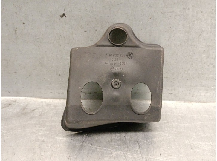 Recambio de moldura para volkswagen caddy ka/kb (2k) 1.9 tdi referencia OEM IAM 4G0907577  