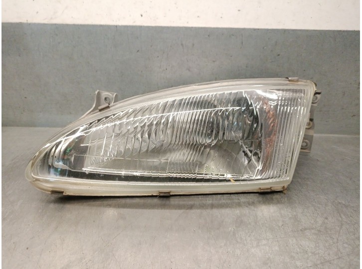 Replacement left headlight for Hyundai Lantra sedan (RD) 1.9 diesel CAT OEM IAM reference M9615VM 