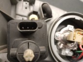 Recambio de faro izquierdo para hyundai lantra berlina (rd) 1.9 diesel cat referencia OEM IAM M9615VM  