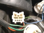 Recambio de piloto trasero derecho para hyundai lantra berlina (rd) 1.9 diesel cat referencia OEM IAM M9615VM  