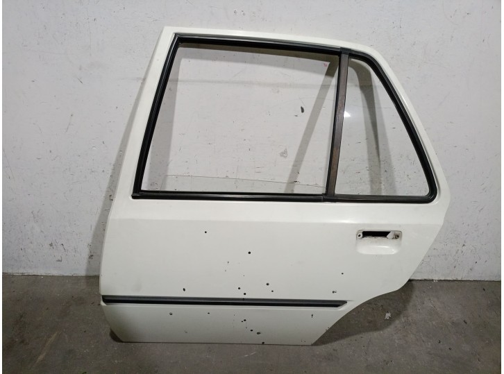 Recambio de puerta trasera izquierda para peugeot 205 berlina 1.8 diesel referencia OEM IAM 161A  