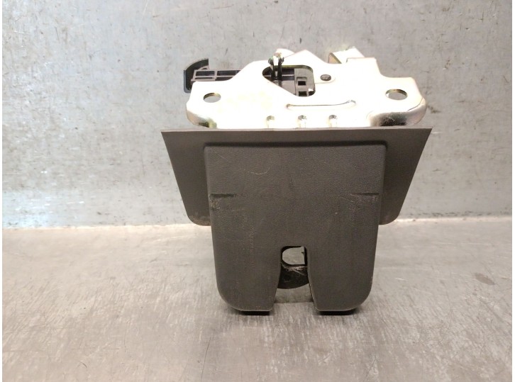 Recambio de cerradura maletero / porton para seat arona (kj7, kjp) 1.0 tgi referencia OEM IAM 5F082750509S 5F0827505 