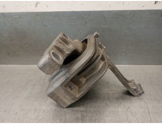 Recambio de soporte motor derecho para seat arona (kj7, kjp) 1.0 tgi referencia OEM IAM 2Q0199262AN 2Q0199262BC 
