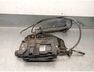 Recambio de freno de mano electrico para renault scenic ii dci diesel referencia OEM IAM 8200734627 7701477064 