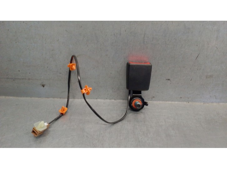 Recambio de enganche cinturon trasero izquierdo para kia ev6 cv/ f5e22 / e11b11 referencia OEM IAM 89830CV000WK 89830CV000WK 230