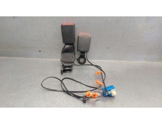 Recambio de enganche cinturon trasero derecho para kia ev6 cv/ f5e22 / e11b11 referencia OEM IAM 89840CV000WK 89860CV000WK 23031