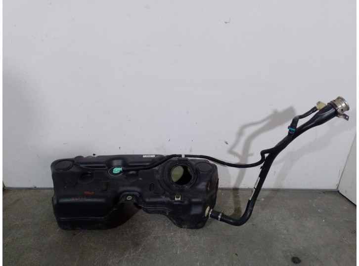 Recambio de deposito combustible para bmw x4 (f26) xdrive 35 d referencia OEM IAM 16117220745 16117220745 