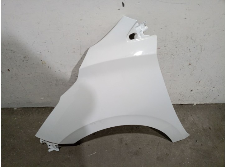 Recambio de aleta delantera izquierda para nissan micra v (k14) 0.9 ig-t referencia OEM IAM 631015FA0J  631015FA0J