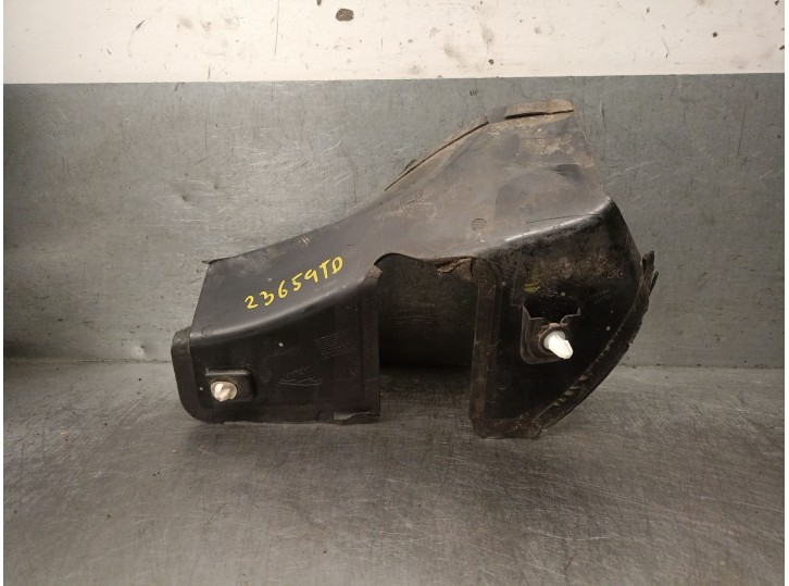 Recambio de molduras traseras para jaguar f-pace (x761) 2.0 td4 referencia OEM IAM HK8344248A T4A13124 