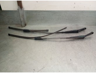 Recambio de brazo limpia delantero derecho para audi a7 sportback (4ga, 4gf) rs7 performance quattro referencia OEM IAM 4G195540