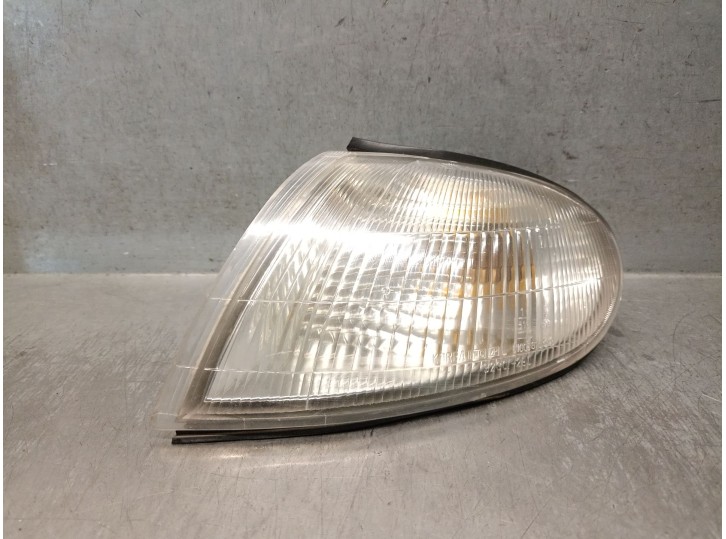 Replacement front left light for Hyundai Lantra Saloon (RD) 1.9 Diesel CAT OEM IAM reference 2357NA28 