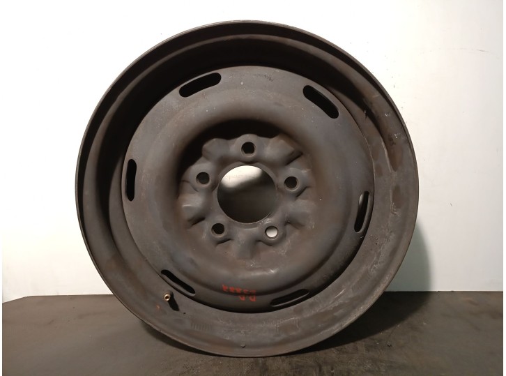 Recambio de llanta para ssangyong rodius i 2.7 xdi referencia OEM IAM 4173031610 R16X61/2J 