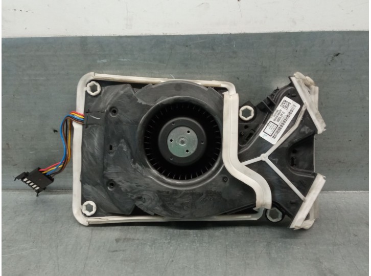 Recambio de motor calefaccion para mercedes-benz clase e (w212) e 350 bluetec referencia OEM IAM A2048300008 A2048300008 